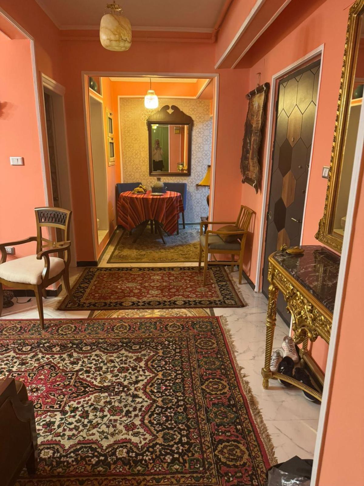 Apartment 15 Bustan Down Town