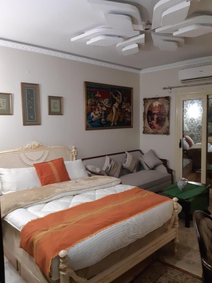 Apartment 15 Bustan Down Town *