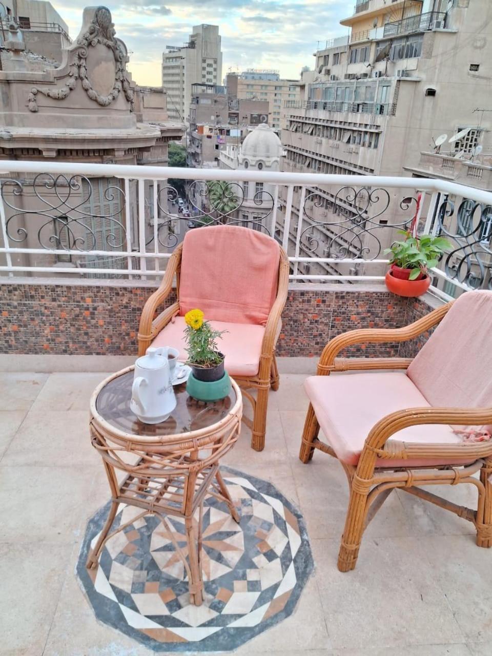Apartment 15 Bustan Down Town *