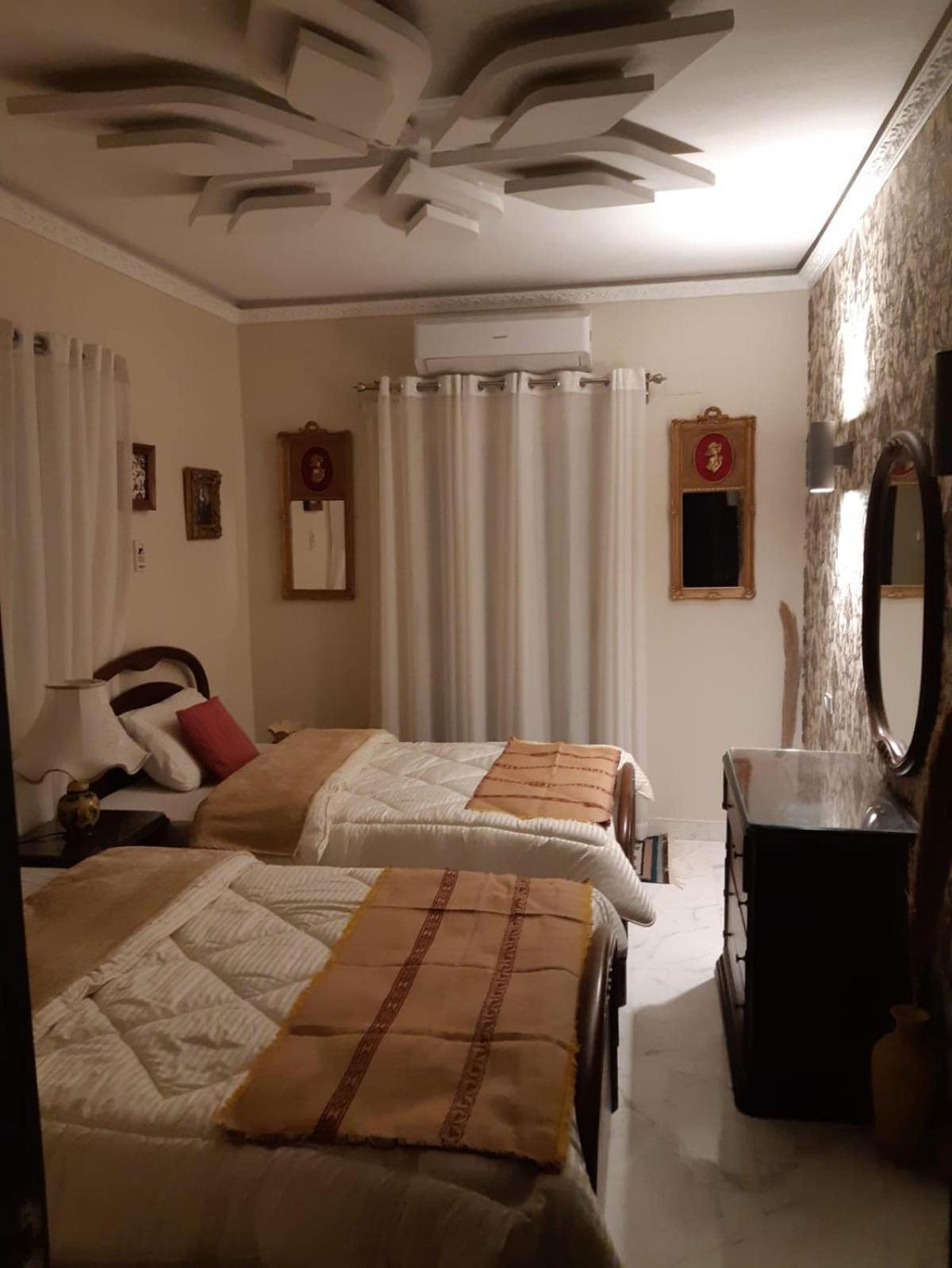 15 Bustan Down Town Apartment *