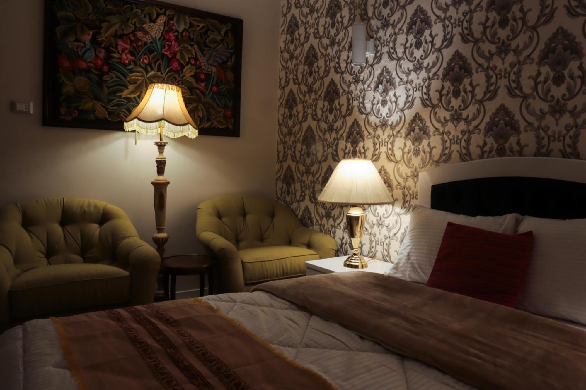 15 Bustan Down Town Apartment *