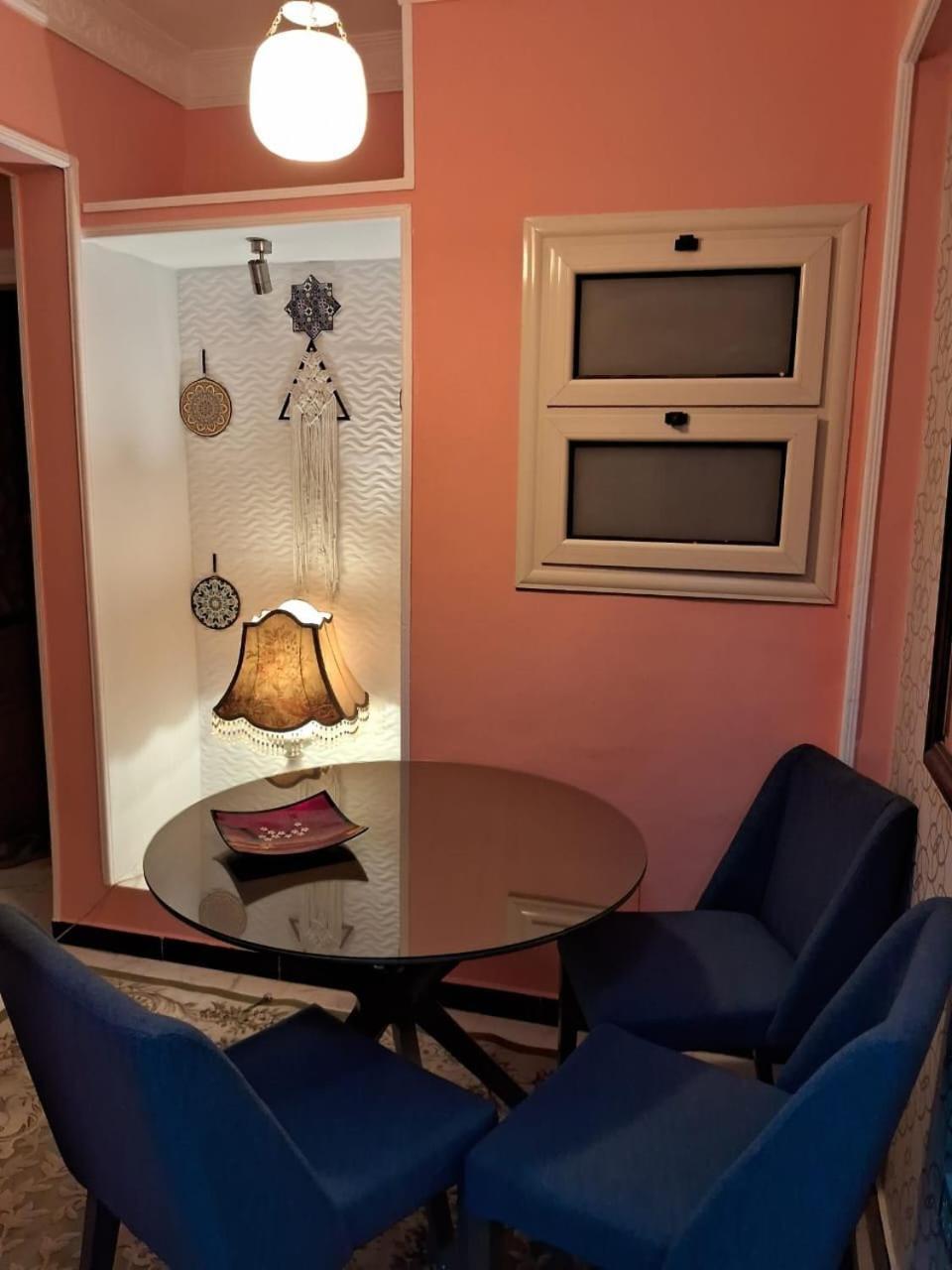 15 Bustan Down Town Apartment *